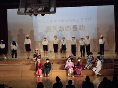 4Nuグށv