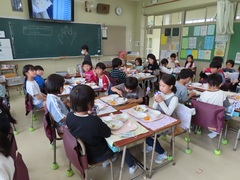 4��15���i���j���j