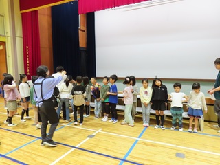 425ijj