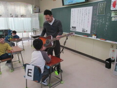 11��28���i���j���j