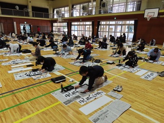 1��9���i���j���j