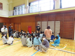 2��27���i���j���j