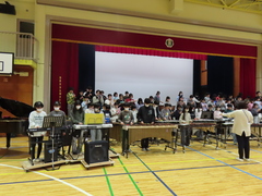 2��27���i���j���j