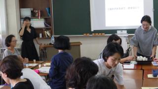 田無小学校栄養教諭のうま味についての講演
